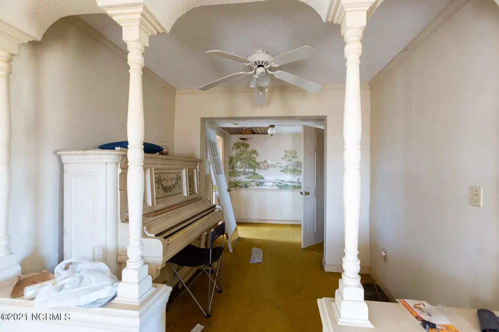 1116 W Elizabeth Street Clinton, NC 28328