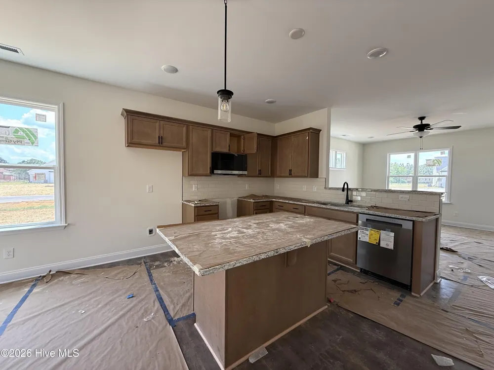 13 Sundrops Trail Dunn, NC 28334
