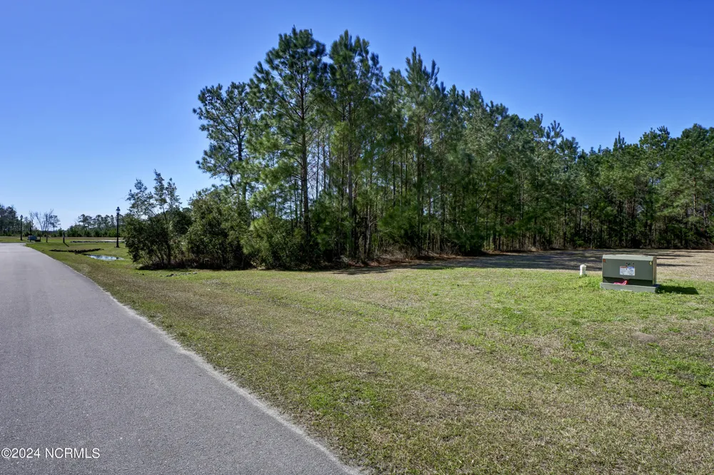 248 Kings Creek Crossing Holly Ridge, NC 28445