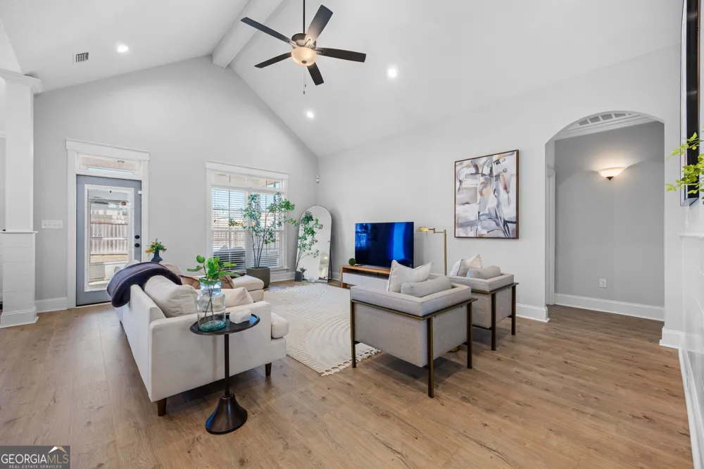 4953 Hatfield CIR Hahira, GA 31632