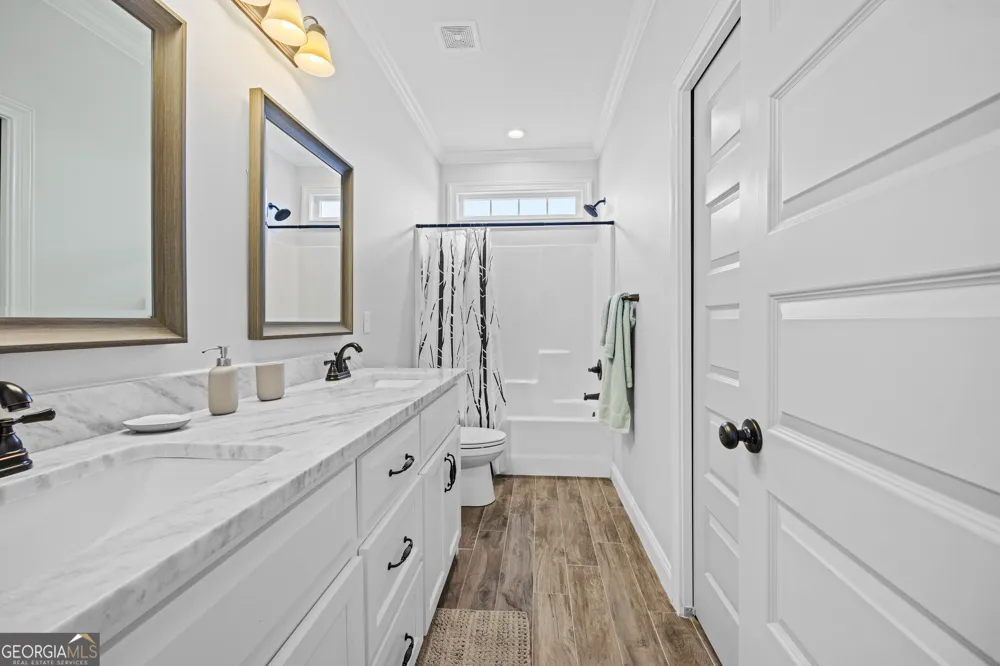 4953 Hatfield CIR Hahira, GA 31632