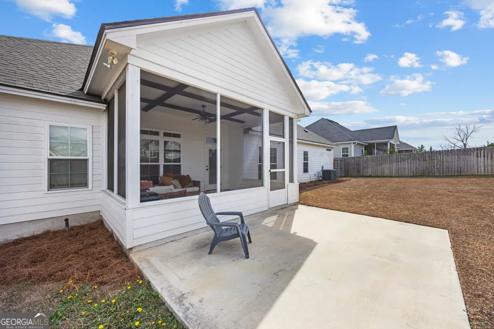 4953 Hatfield CIR Hahira, GA 31632