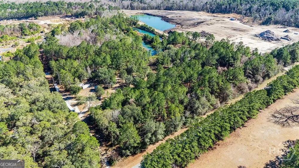 659 Godley RD Bloomingdale, GA 31302