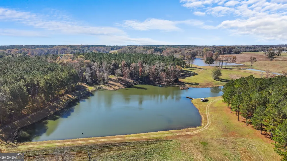 1390 Walker RD Madison, GA 30650