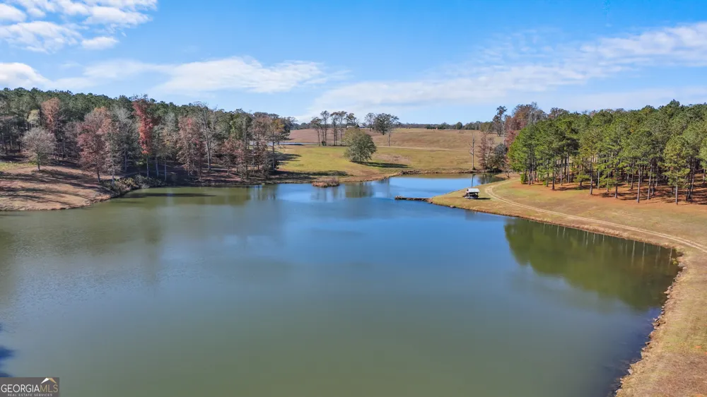 1390 Walker RD Madison, GA 30650