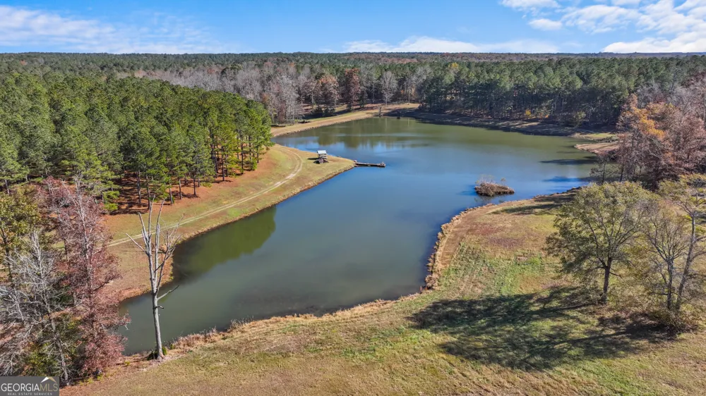 1390 Walker RD Madison, GA 30650