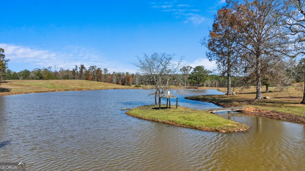 1390 Walker RD Madison, GA 30650