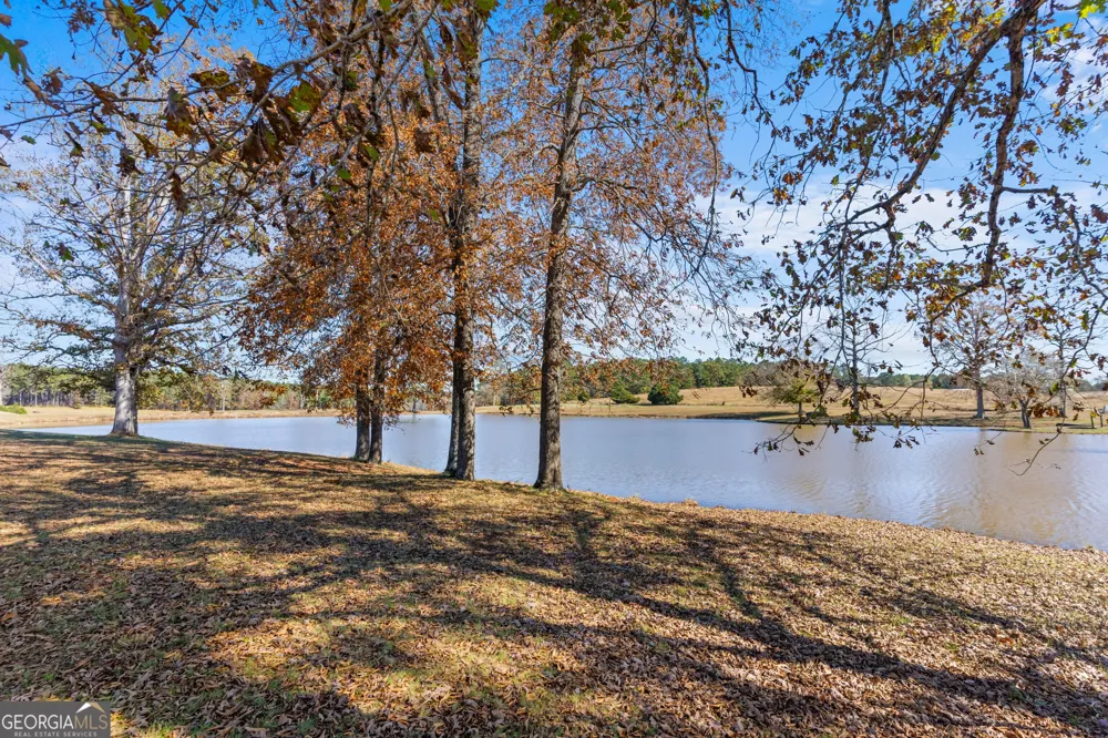 1390 Walker RD Madison, GA 30650