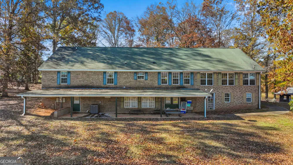 1390 Walker RD Madison, GA 30650