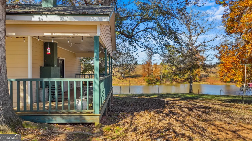 1390 Walker RD Madison, GA 30650