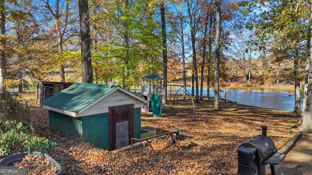 1390 Walker RD Madison, GA 30650
