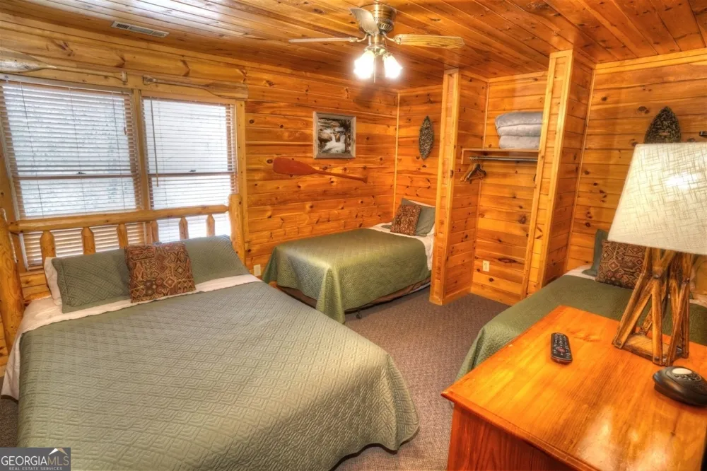481 Chastain RD Sautee Nacoochee, GA 30571