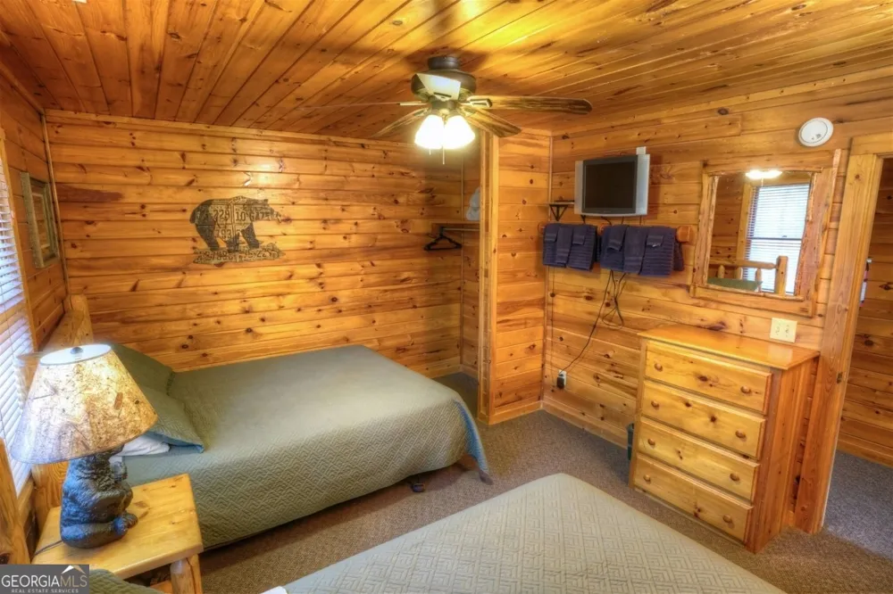 481 Chastain RD Sautee Nacoochee, GA 30571