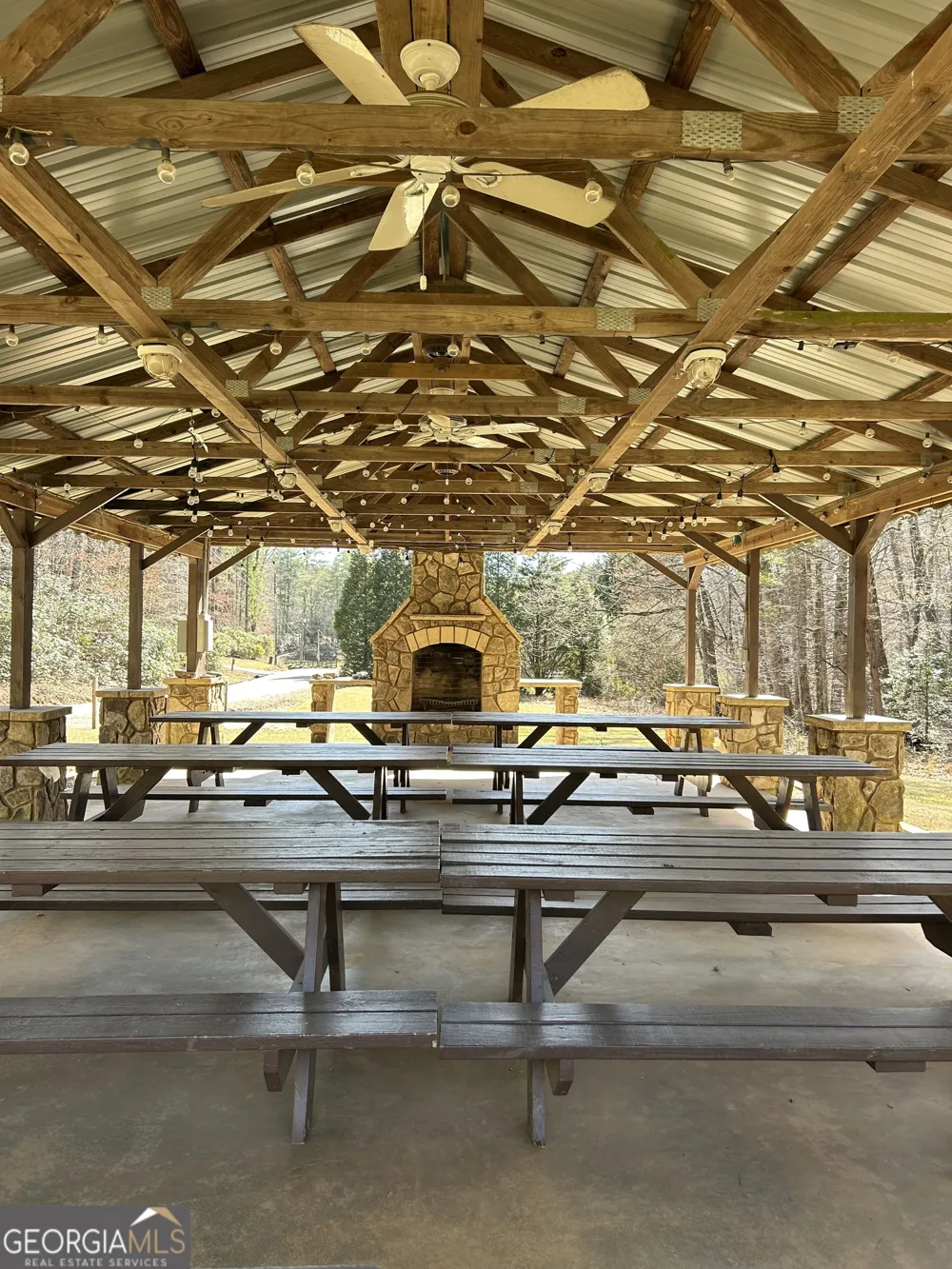 481 Chastain RD Sautee Nacoochee, GA 30571