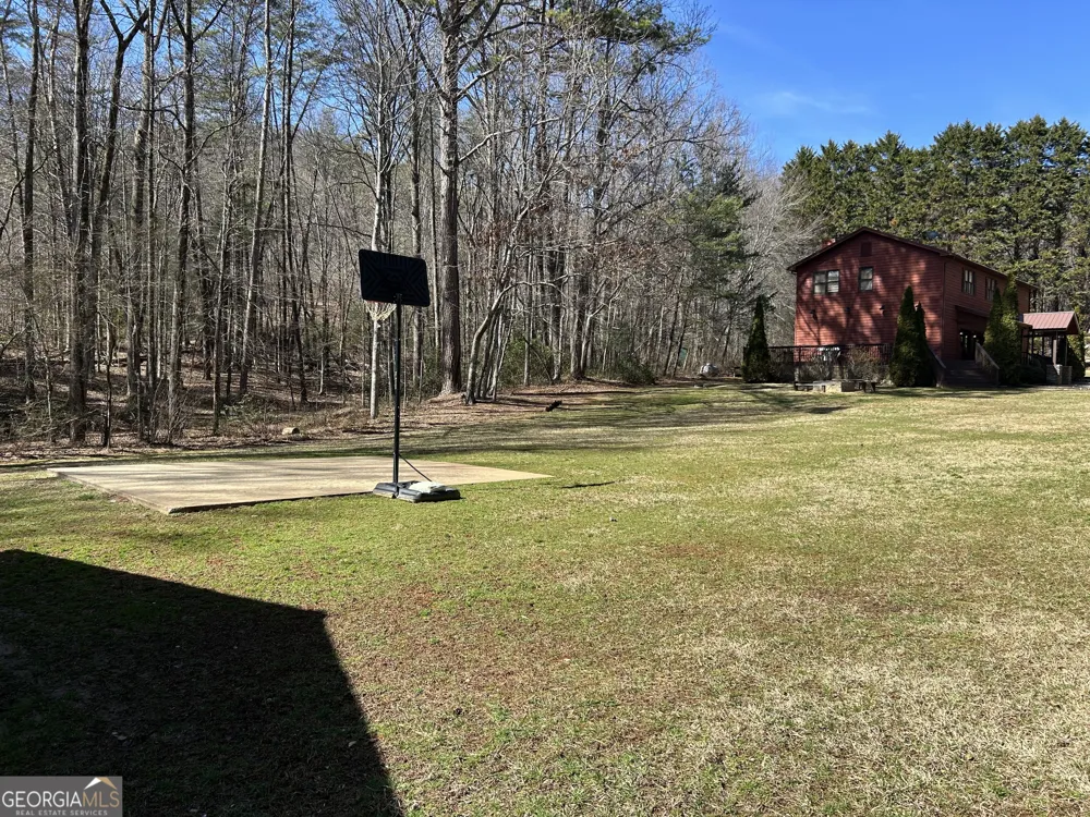 481 Chastain RD Sautee Nacoochee, GA 30571
