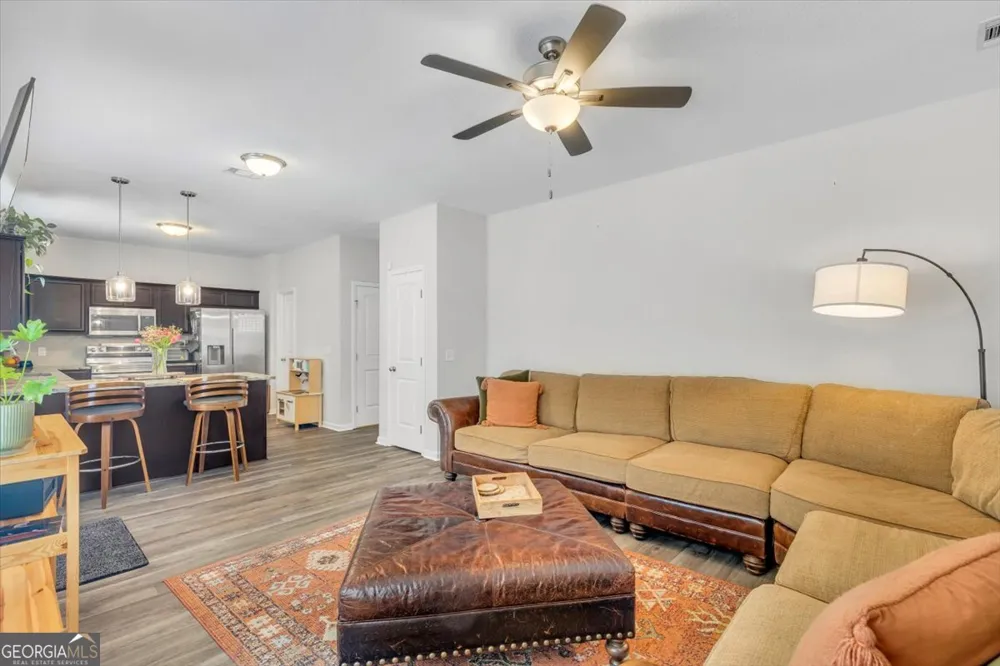 276 Brightleaf CIR Hinesville, GA 31313