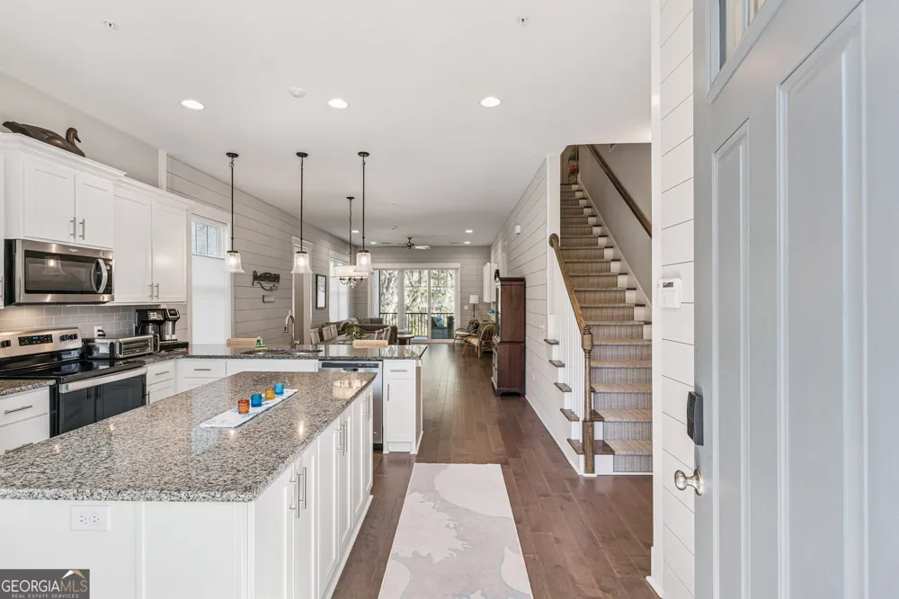 39 Harbor RD Jekyll Island, GA 31527