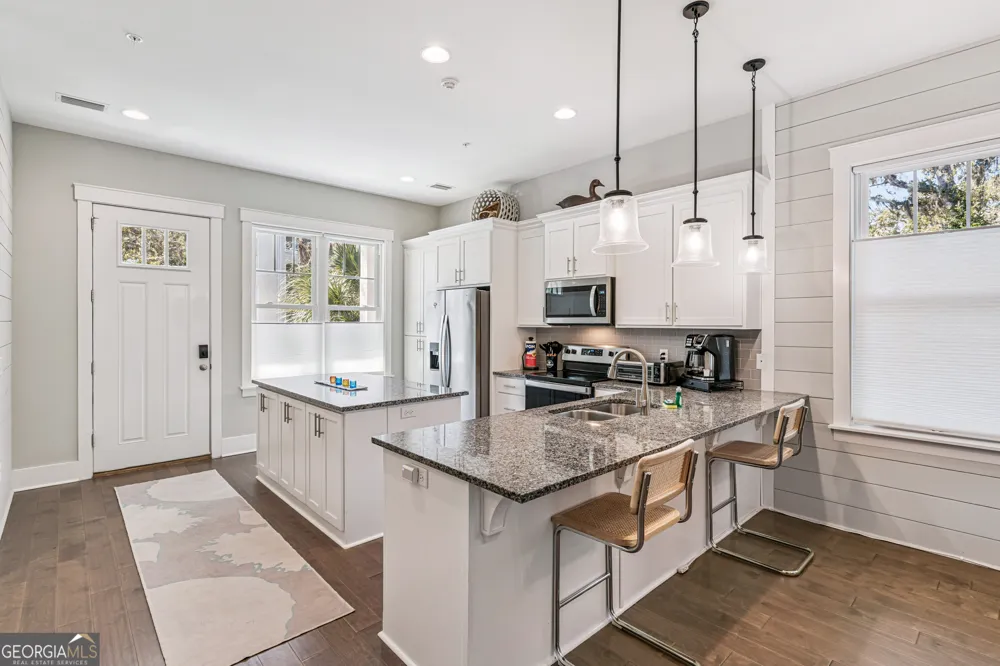 39 Harbor RD Jekyll Island, GA 31527