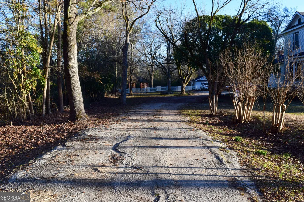 6464 Danburg RD Tignall, GA 30668