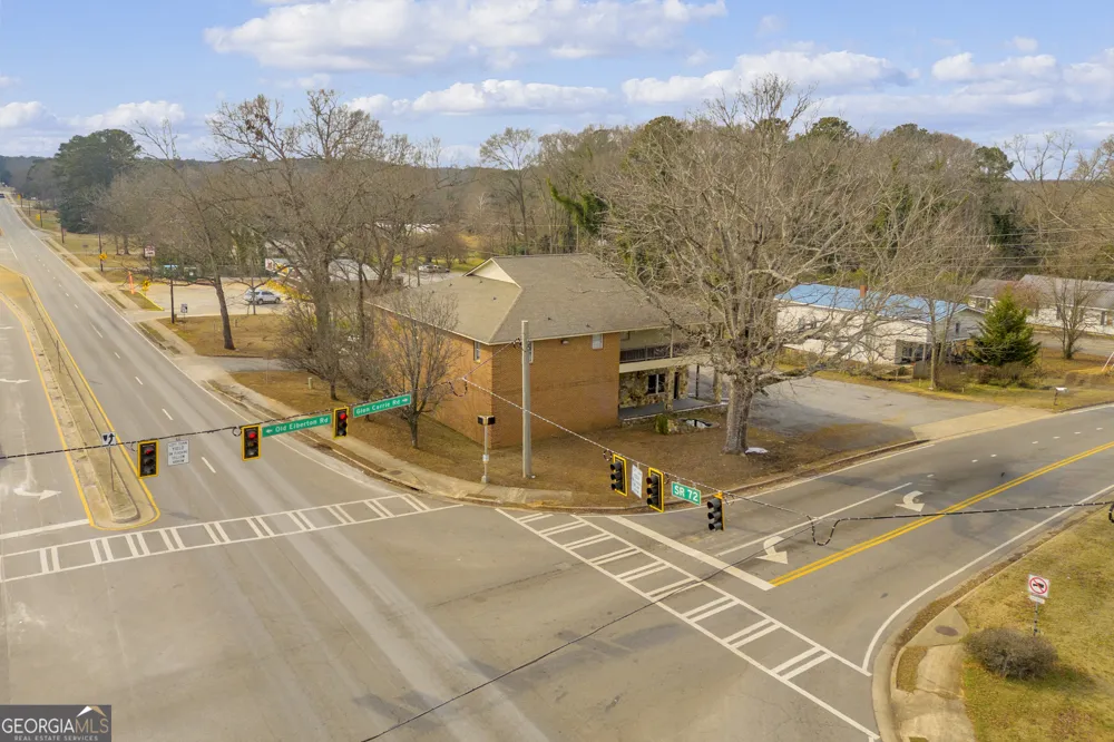 19 Glenn Carrie Hull, GA 30646
