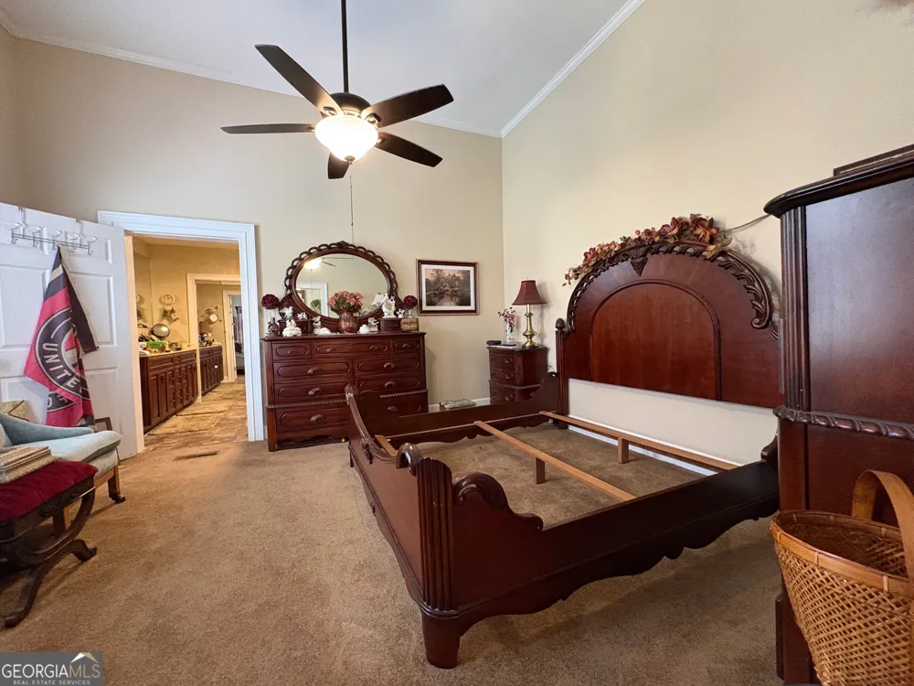 205 White RD Byron, GA 31008