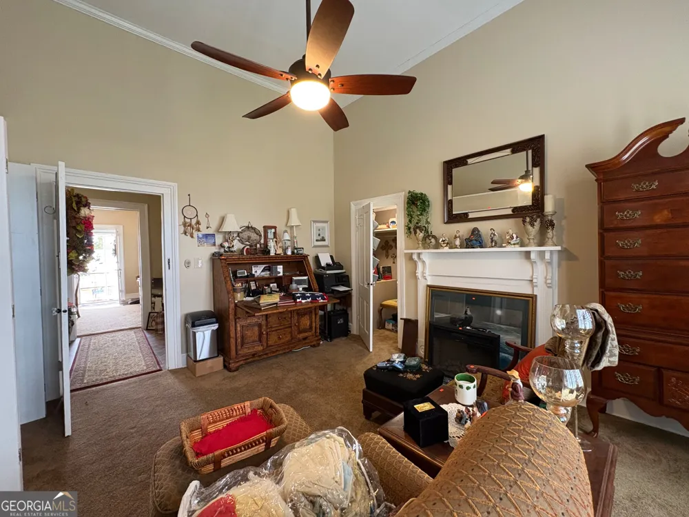 205 White RD Byron, GA 31008