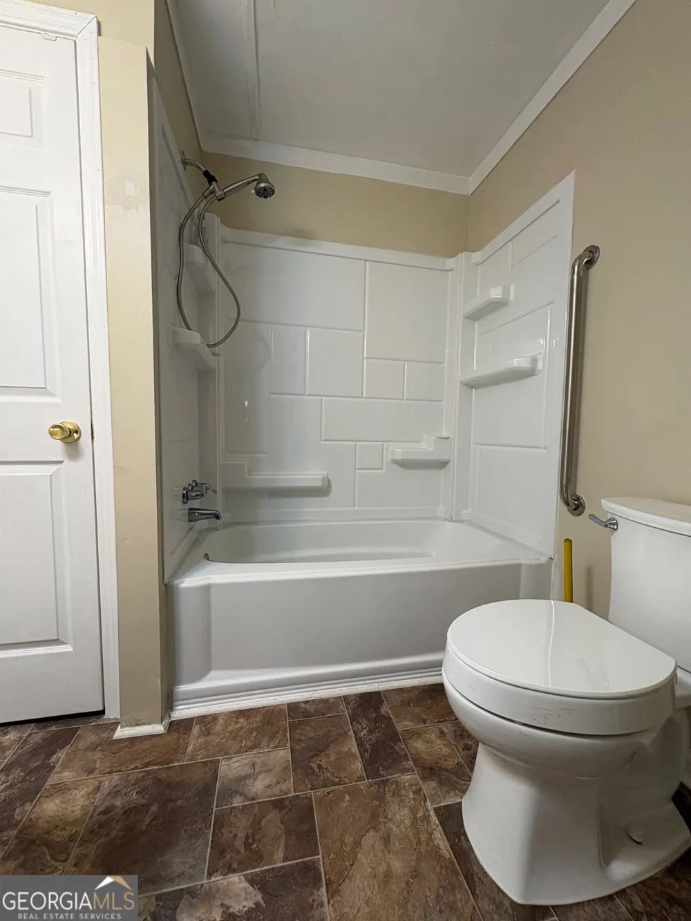 205 White RD Byron, GA 31008