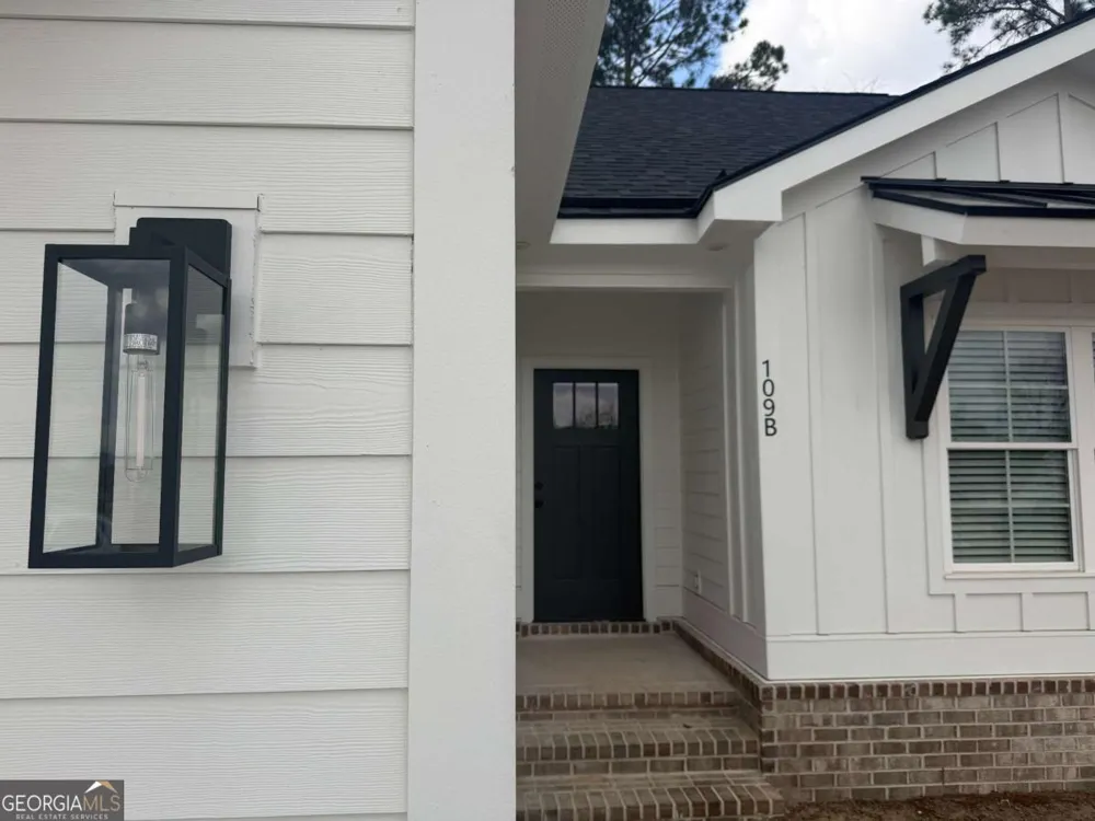 109 Longpoint DR Statesboro, GA 30458
