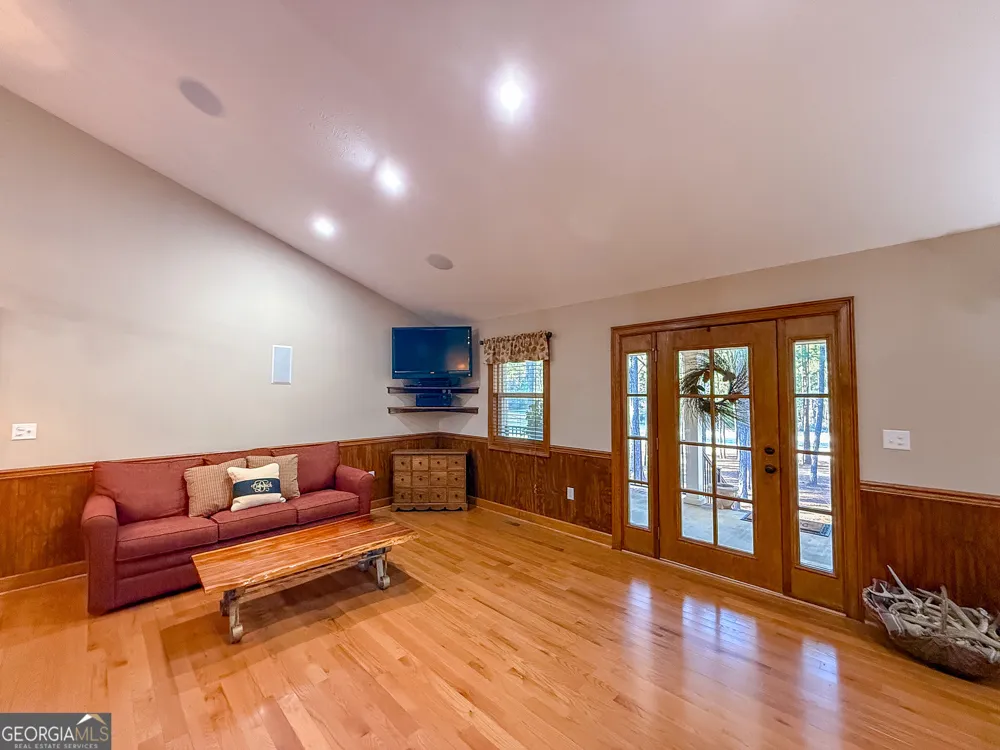 721 Thrasher RD Plains, GA 31780