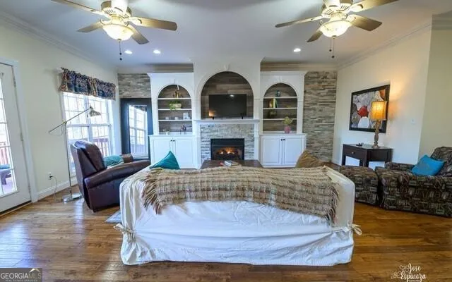 355 Golf View DR Cohutta, GA 30710