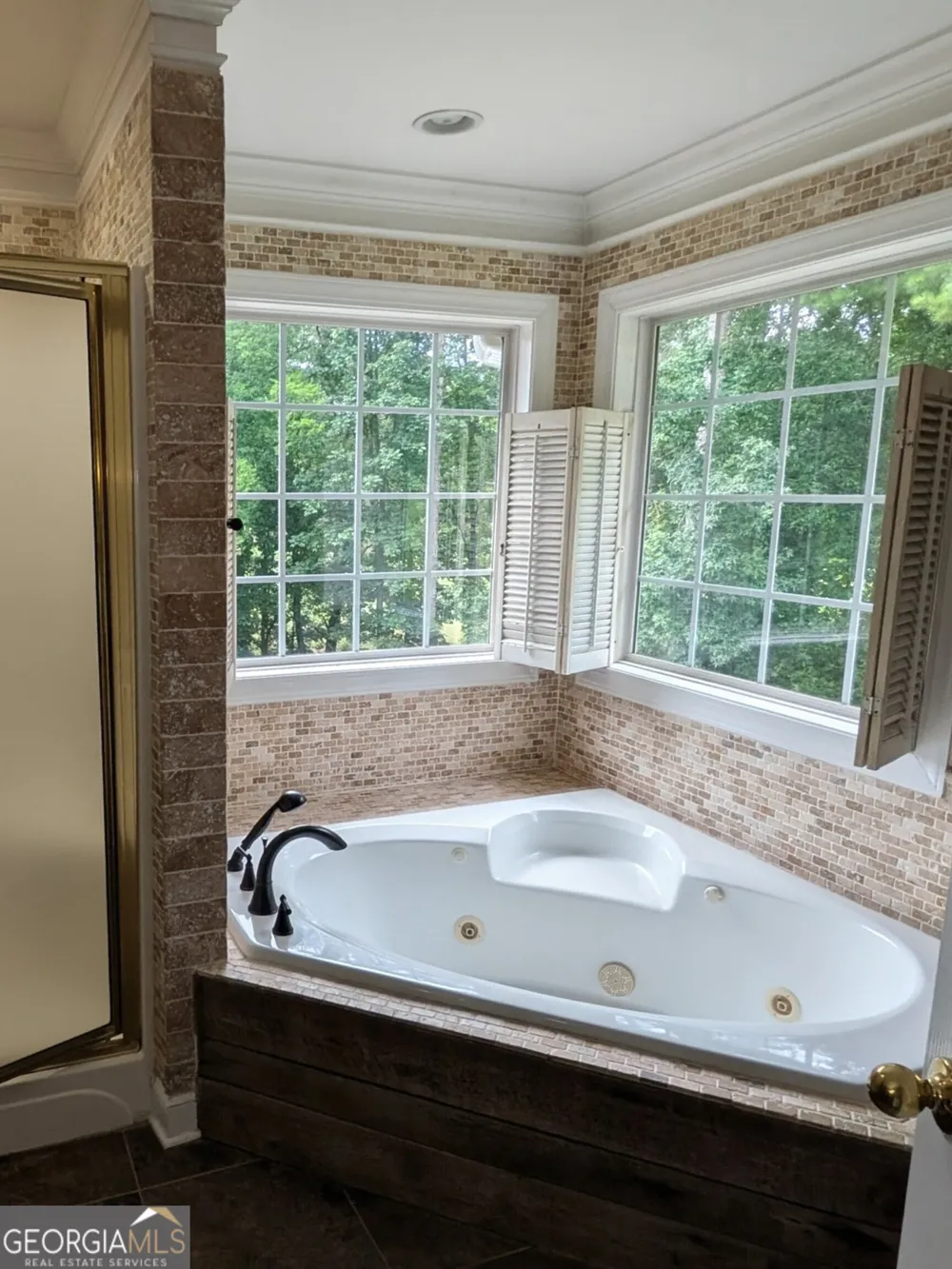 355 Golf View DR Cohutta, GA 30710