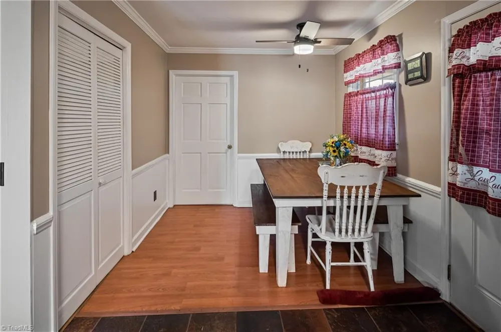 2198 S McKinney Road Mount Airy, NC 27030