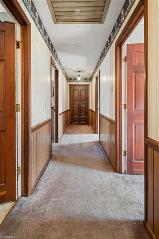 2198 S McKinney Road Mount Airy, NC 27030