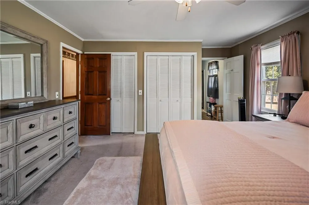 2198 S McKinney Road Mount Airy, NC 27030