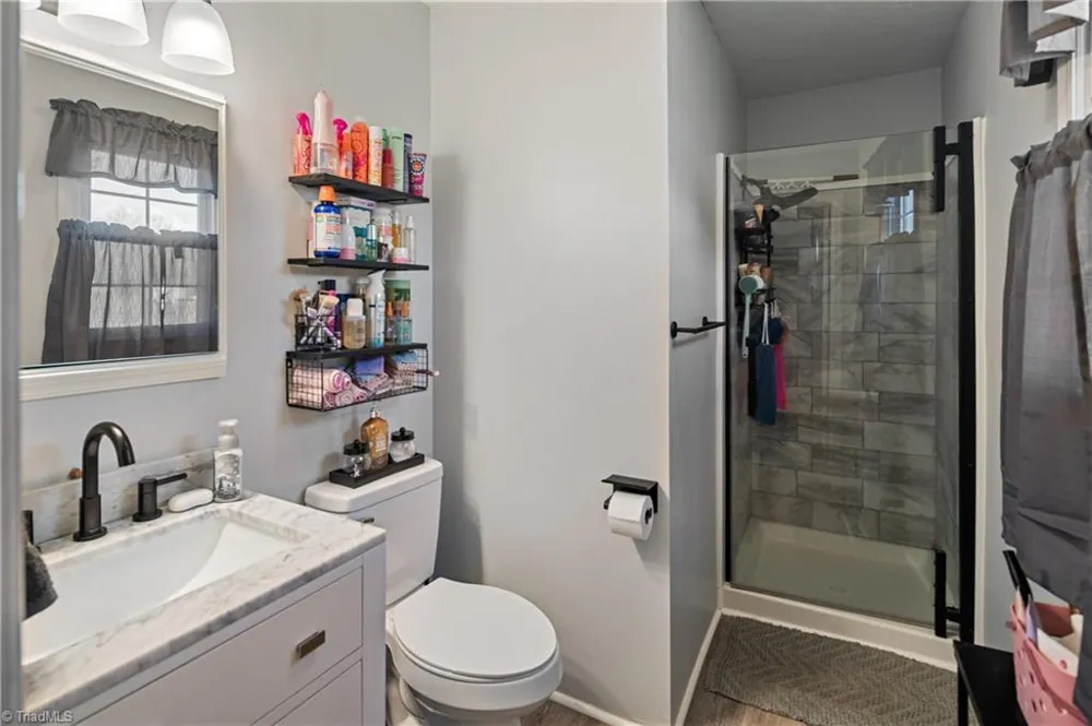 2198 S McKinney Road Mount Airy, NC 27030