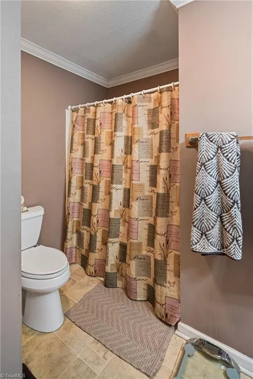 2198 S McKinney Road Mount Airy, NC 27030