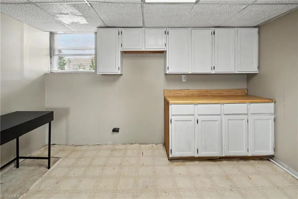 2198 S McKinney Road Mount Airy, NC 27030