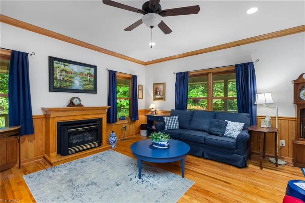 163 Old Hickory Lane Linville, NC 28646