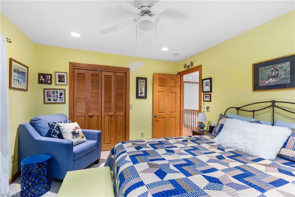 163 Old Hickory Lane Linville, NC 28646