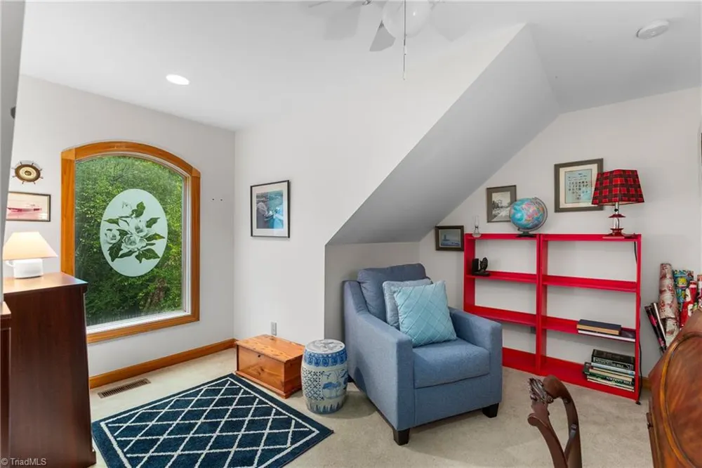 163 Old Hickory Lane Linville, NC 28646