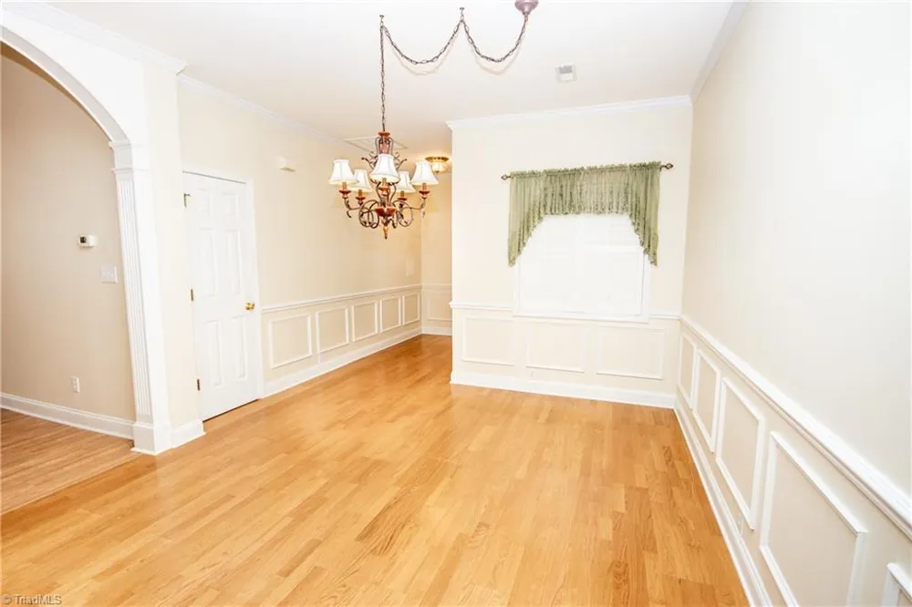 1365 Royalty Circle Statesville, NC 28625