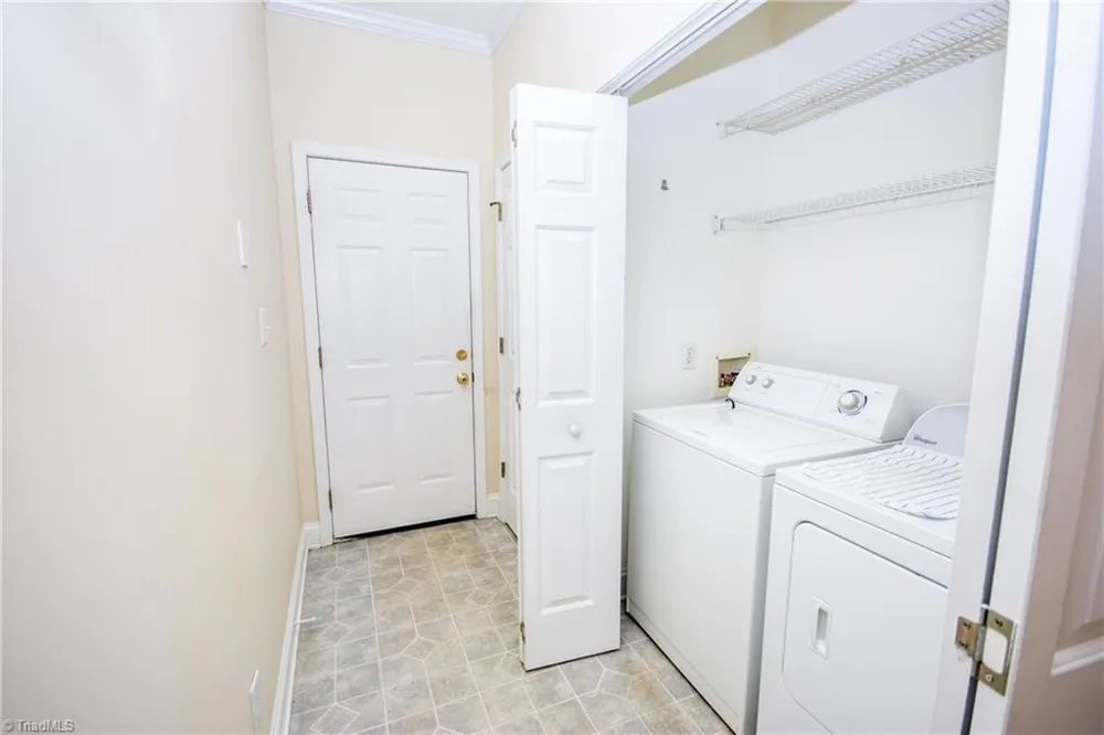 1365 Royalty Circle Statesville, NC 28625