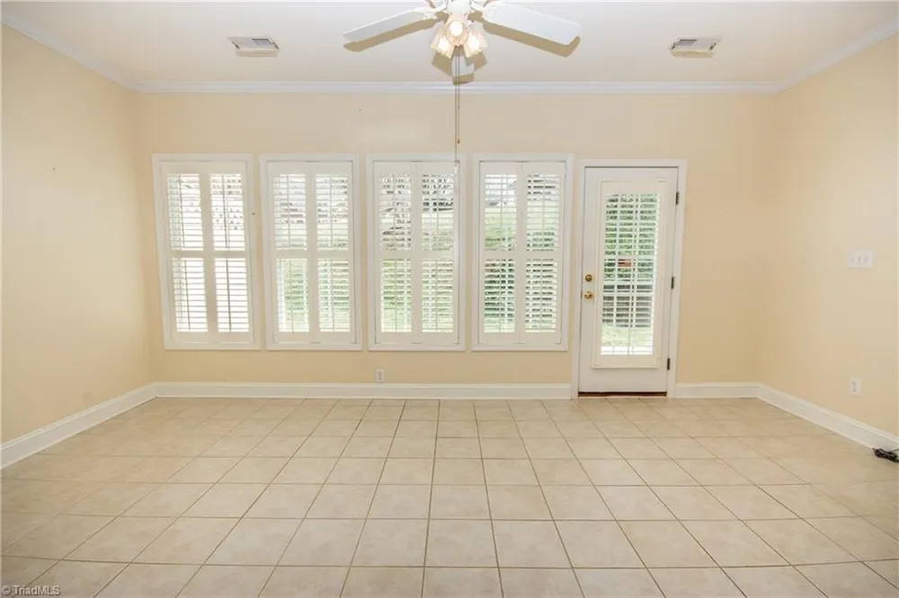 1365 Royalty Circle Statesville, NC 28625