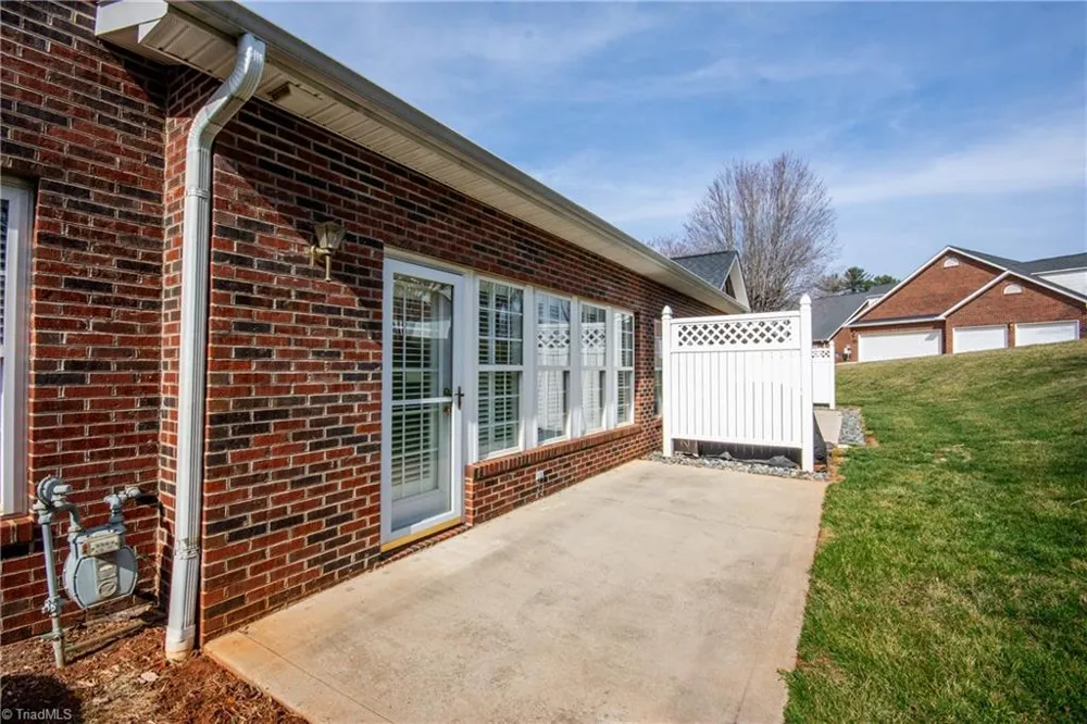 1365 Royalty Circle Statesville, NC 28625
