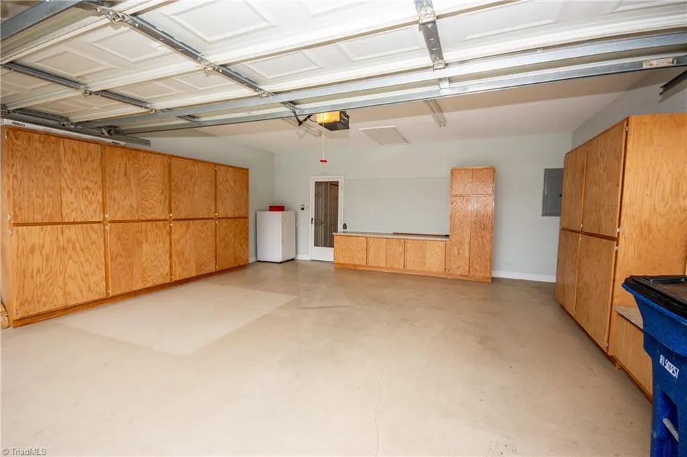 1365 Royalty Circle Statesville, NC 28625