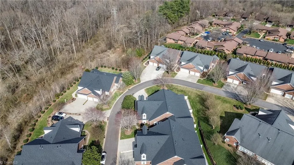 1365 Royalty Circle Statesville, NC 28625