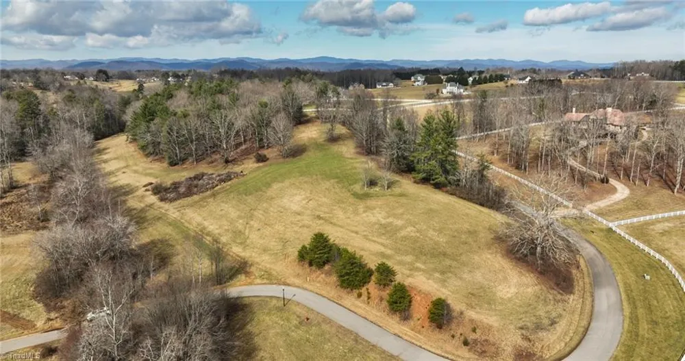 Lot 16 Canterbury Drive North Wilkesboro, NC 28659