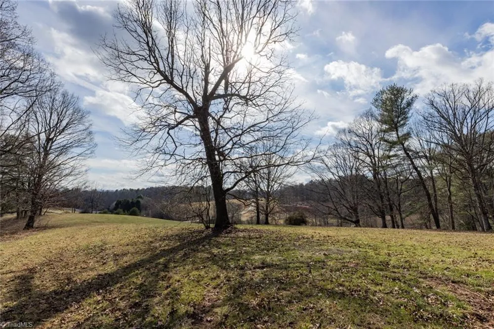 Lot 16 Canterbury Drive North Wilkesboro, NC 28659