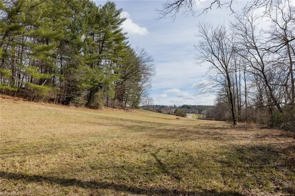 Lot 16 Canterbury Drive North Wilkesboro, NC 28659