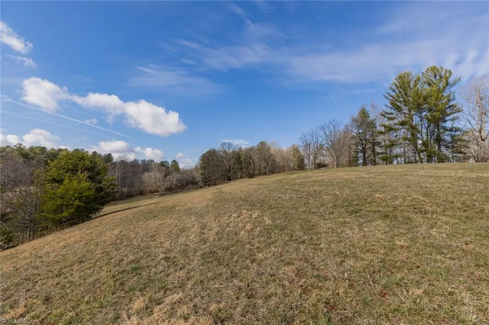 Lot 16 Canterbury Drive North Wilkesboro, NC 28659
